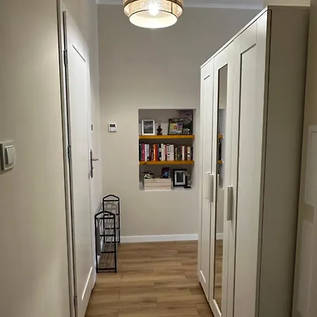 Appartement Piastow 12 *